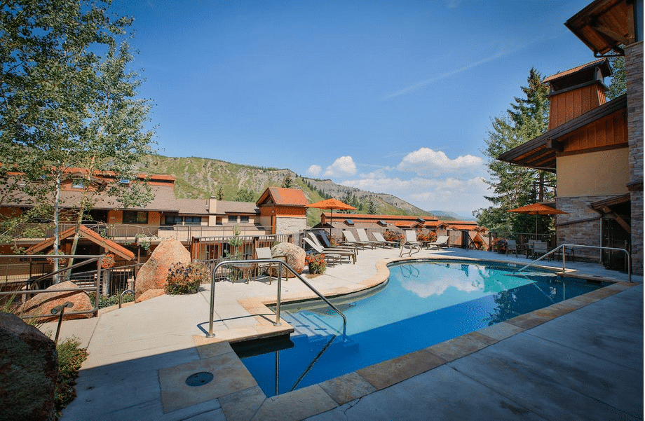 מלונות באספן The Crestwood Snowmass Village