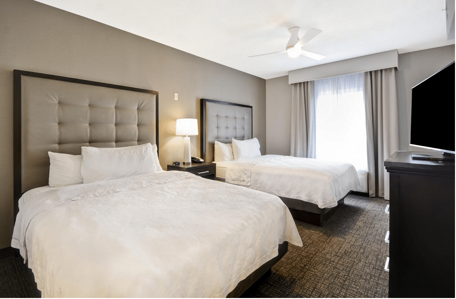 מלונות בעיירה אית'קה - The Homewood Suites by Hilton Ithaca 