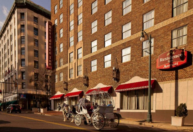 מלונות בממפיס - רסינדנס אין